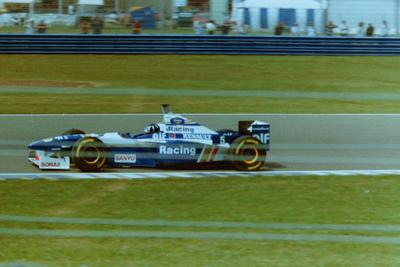 Damon Hill in the Wlliams in '95 at Silverstone. Photo by author